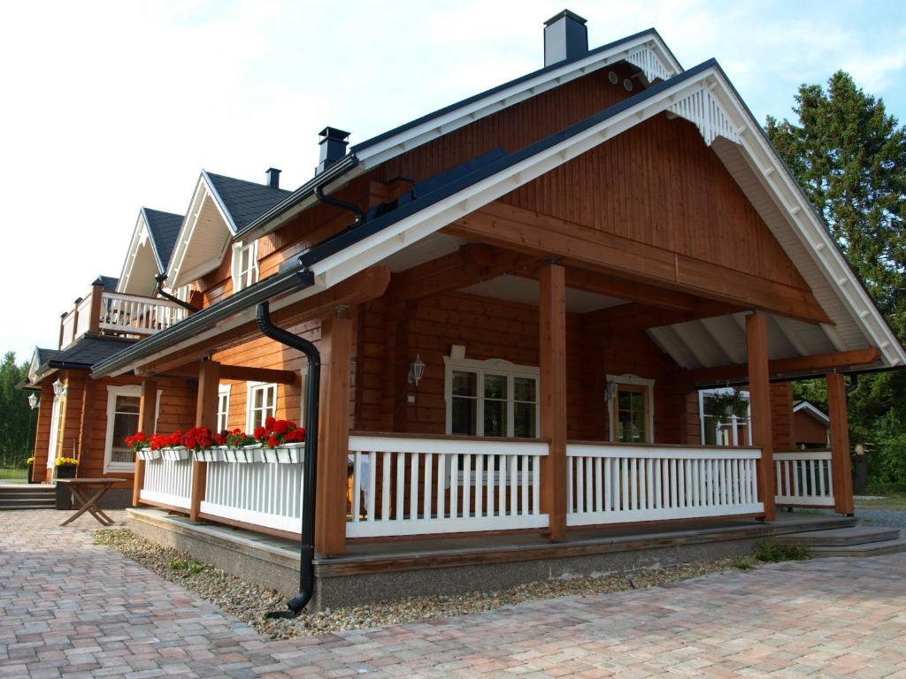 Guest House Haapaniemen Hirsikartano Ίισαλμι Εξωτερικό φωτογραφία